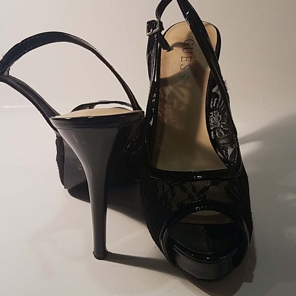 **SOLD** Guess Lace Peep Toe Heels - Picture 3 of 8